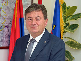 Новогодишња честитка председника општине Пећинци