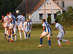 Победа Сремца на домаћем терену