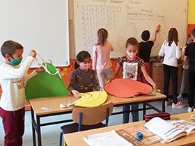 Чаробна моћ пријатељства и генерацијског дрвета