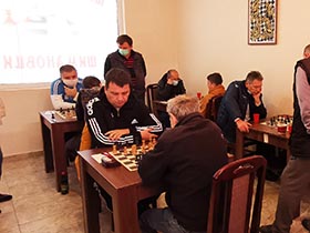 Деч у вишем рангу