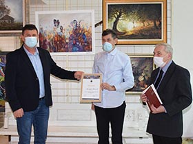 Велико признање за нашег уметника