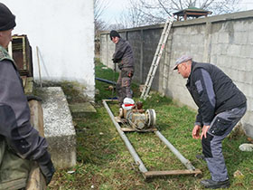 Екипе ЈКП ВИК отклањају квар у Сремским Михаљевцима