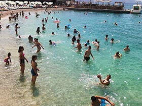 Из аутобуса право у море