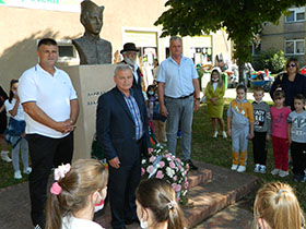 Обавеза данашњих генерација је да поштују жртву предака