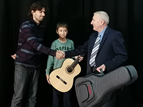 Нови одсек гитаре у Пећинцима