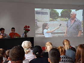 Улицама нашег села