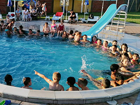 Интересовање за школу пливања  изнад очекиваног