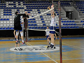 Скроман учинак пећиначких одбојкаша