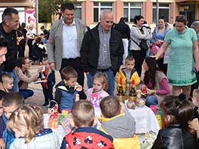 Шарени вашар привукао бројне посетиоце