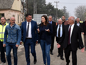 ЂОКИЋ: Канализација ће грађанима олакшати живот