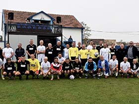 Фудбалска фешта у Доњем Товарнику