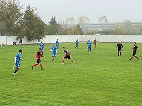 Камени у врху табеле