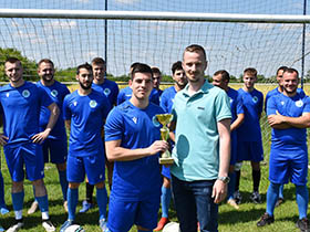 Сезону крунисали шампионским пехаром и пласманом у виши ранг