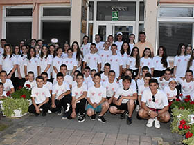 Друга група деце отпутовала на наградно летовање