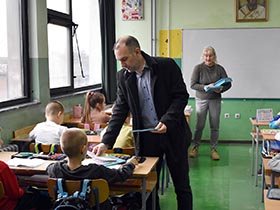 Уз Пажљивка деца безбеднија у саобраћају