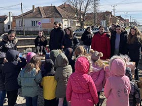 Средњошколци организовали базар за Уроша