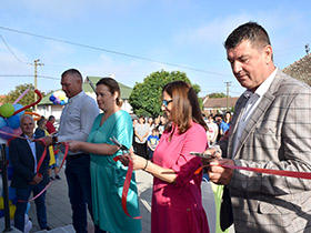 У нову школу са бесплатним уџбеницима и поклон пакетима