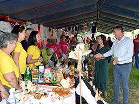 Његово величанство кукуруз (Видео)