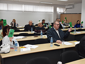 10.000 за сваког средњошколца