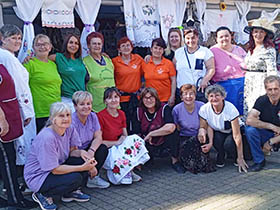 На Златним нитима наступила сва удружења жена из наше општине