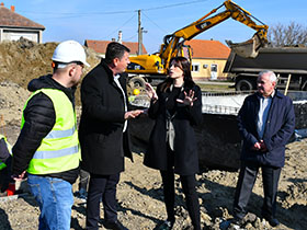 Канализациона мрежа за 1.200 домаћинстава