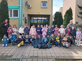 Пећиначки предшколци заврнули рукаве