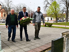 Свака жртва у наметнутом и неправедном рату је превелика