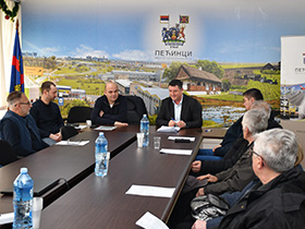 Председник Ђокић уручио уговоре за енергетску санацију објеката