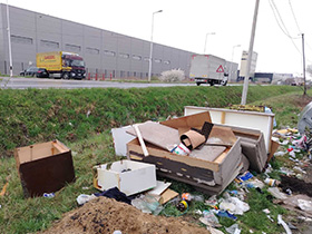 Неодговорни појединци угрожавају хигијену у Шимановцима