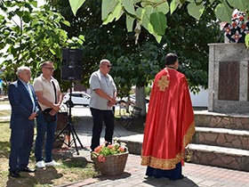 Петровдан обележен одавањем почасти херојским прецима