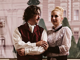 Велика љубав Лазе и Ленке на сцени Дома културе у Шимановцима