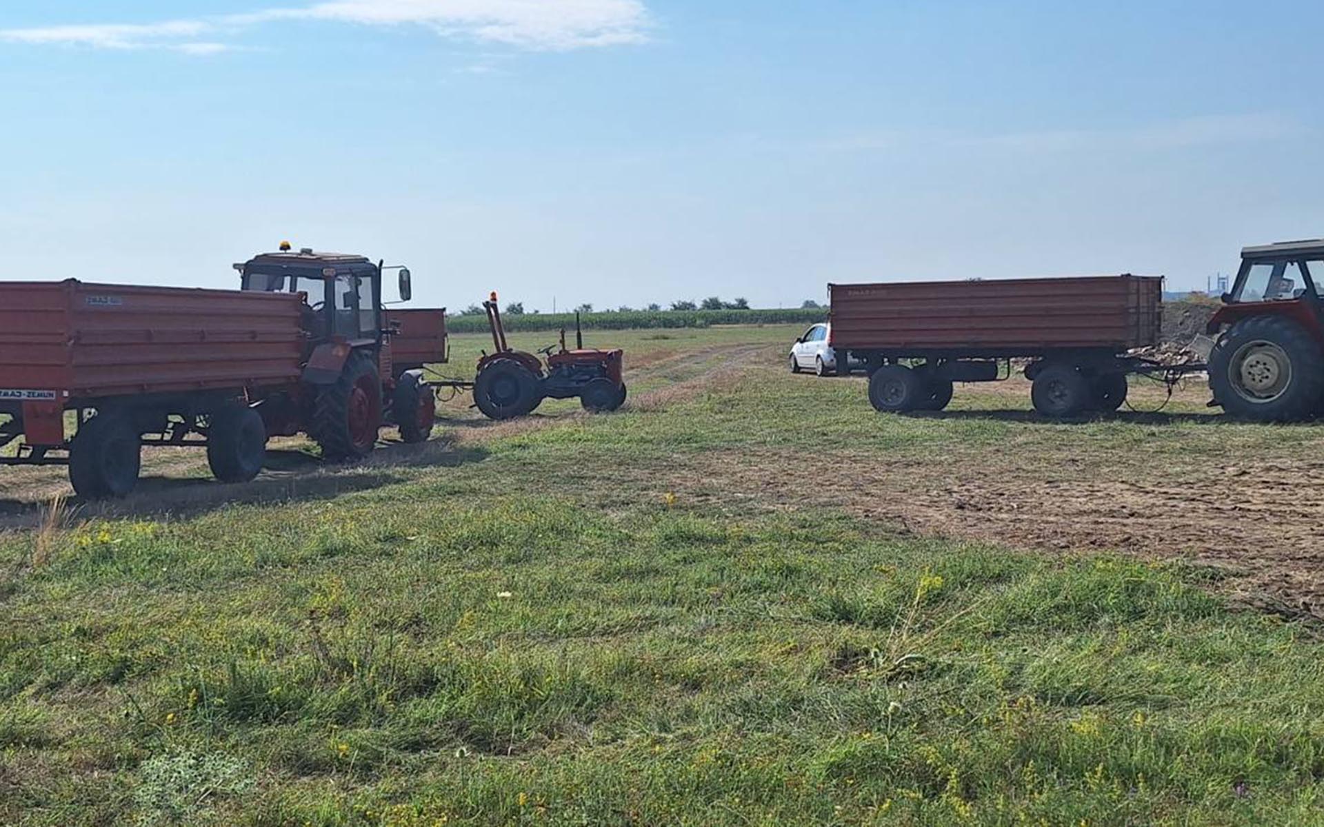 Сибачани уредили део атарских путева