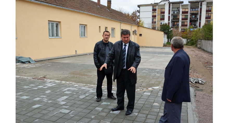 Лакши приступ пијачним тезгама уз мање саобраћајне гужве