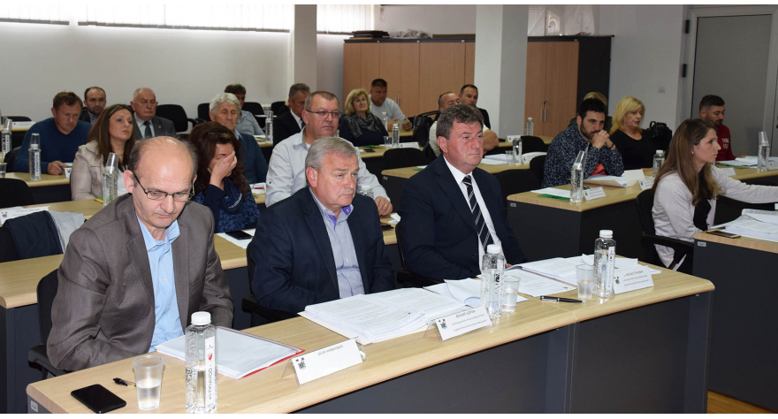 Ове године на лицитацији 4.057 хектара