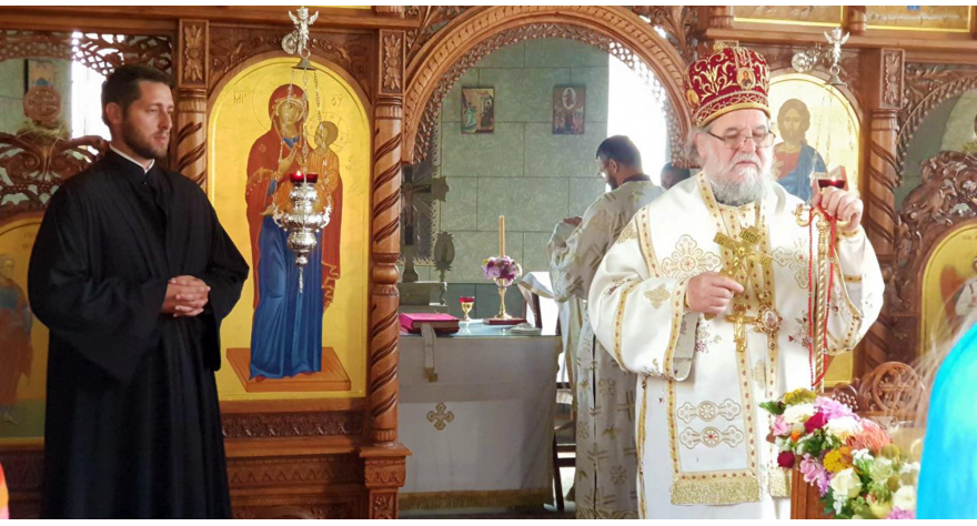 Литургијом обележен Петровдан