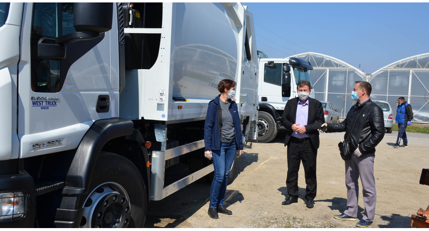 Нови камион за квалитетнију услугу одношења смећа