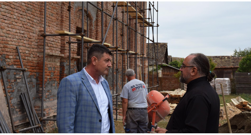 Почела обнова после 76 година