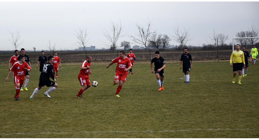 Пећиначки клубови половично успешни