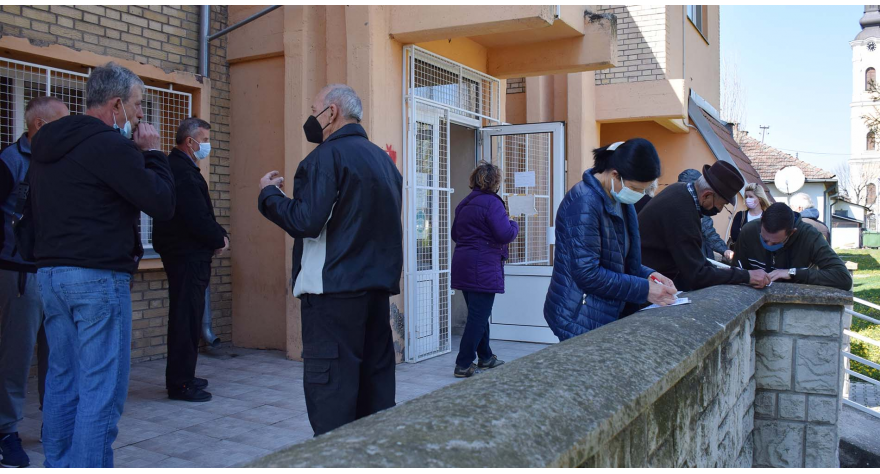 Интересовање за вакцинацију без заказивања преко очекивања