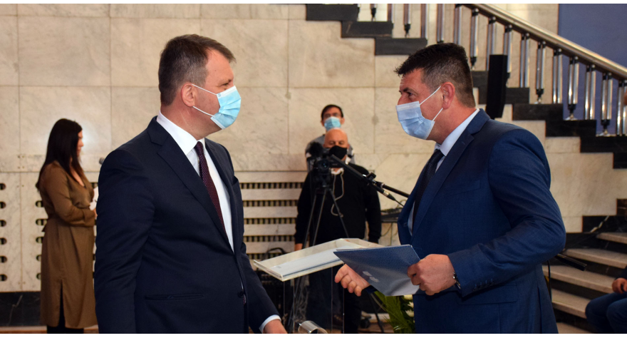 Општини Пећинци милион за водовод у Сремским Михаљевцима