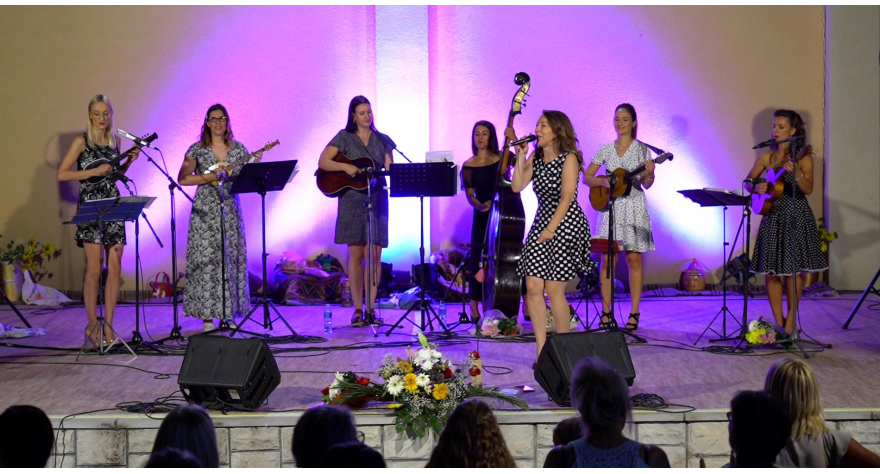 Концерт народне музике одушевио шимановачку публику