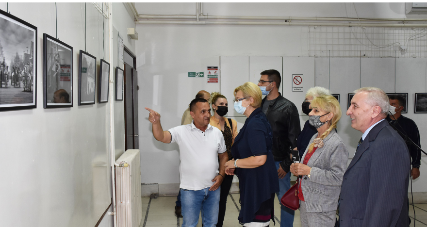 Тренутак овековечен на фотографијама Слободана Чавића