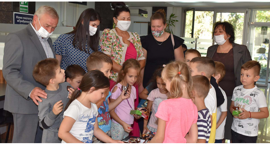 „Дете је дете, да га волите и разумете“