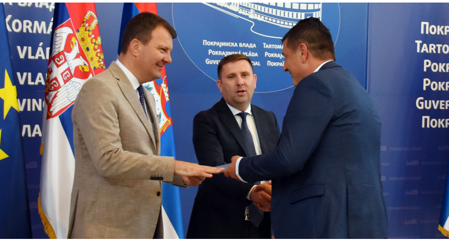 Покрајина и Општина суфинансирају водовод у Огару