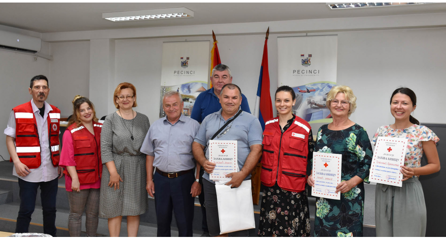 Уручене награде добровољним даваоцима крви