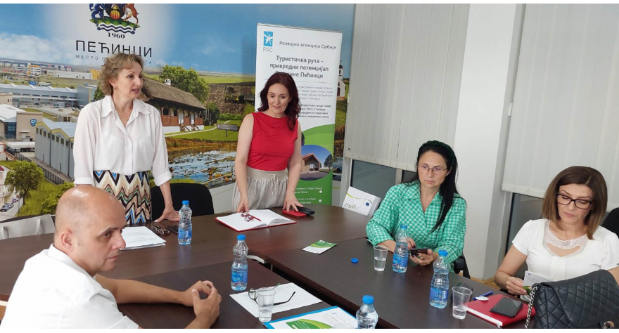 У Пећинцима представљени садашњи и будући пројекти