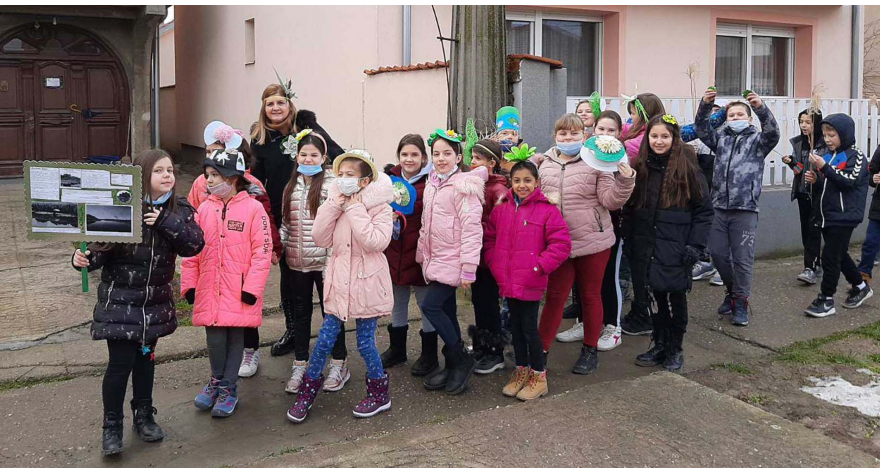 Ученици шетњом подсетили суграђане на значај мочвара