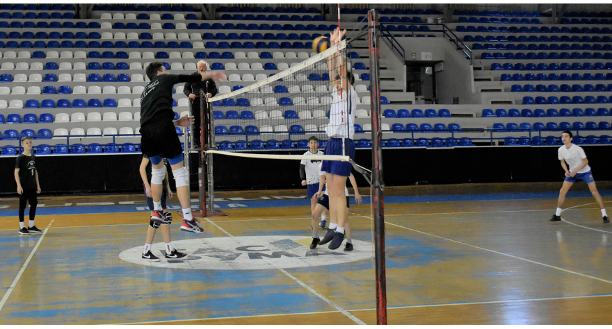 Скроман учинак пећиначких одбојкаша