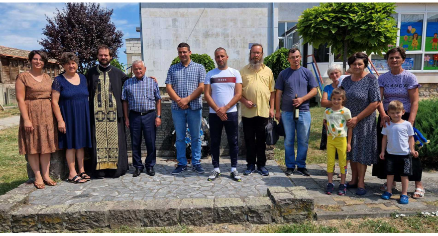 Захвални прецима који су крвљу извојевали слободу