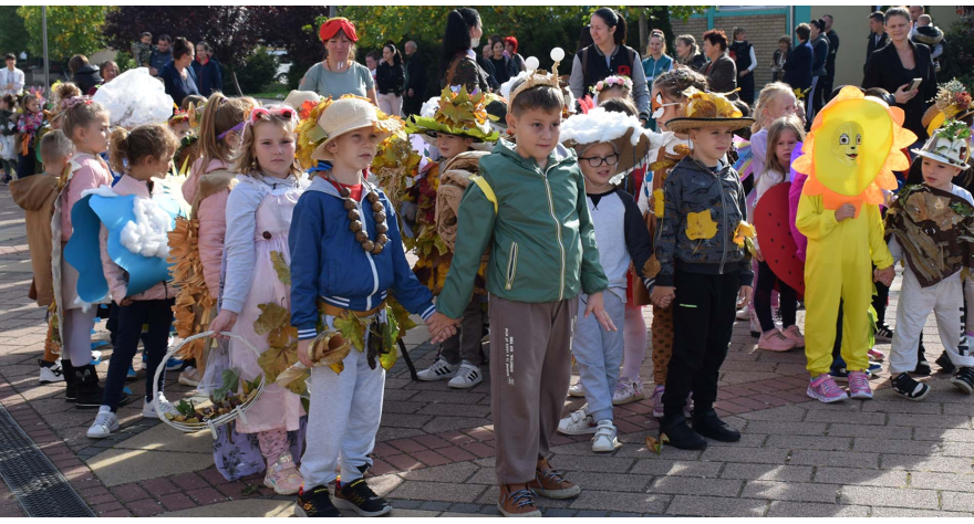 Малишани шетали под маскама природи у част